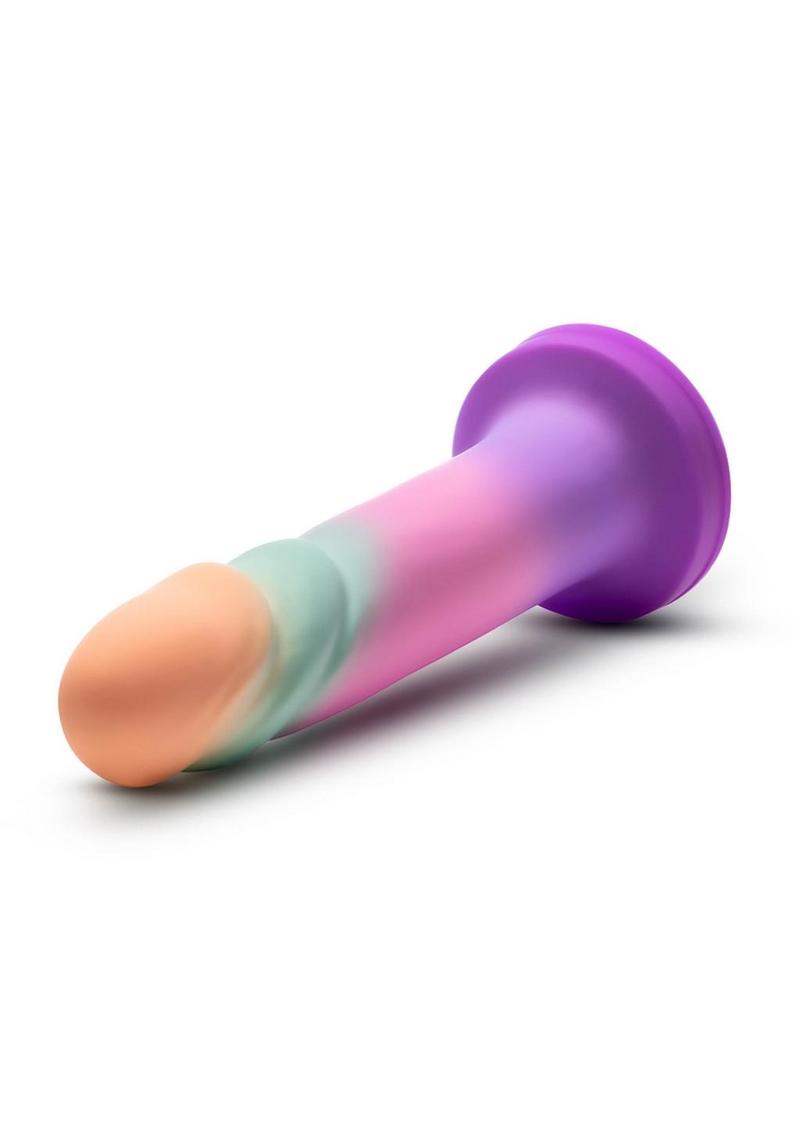 Sunrise Gaze Silky Silicone Dildo