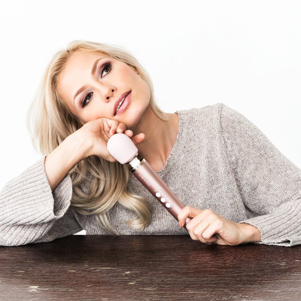 Le Wand Petite Lifestyle